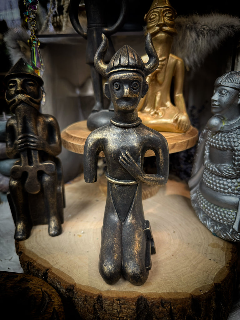Replica Tyr Statue