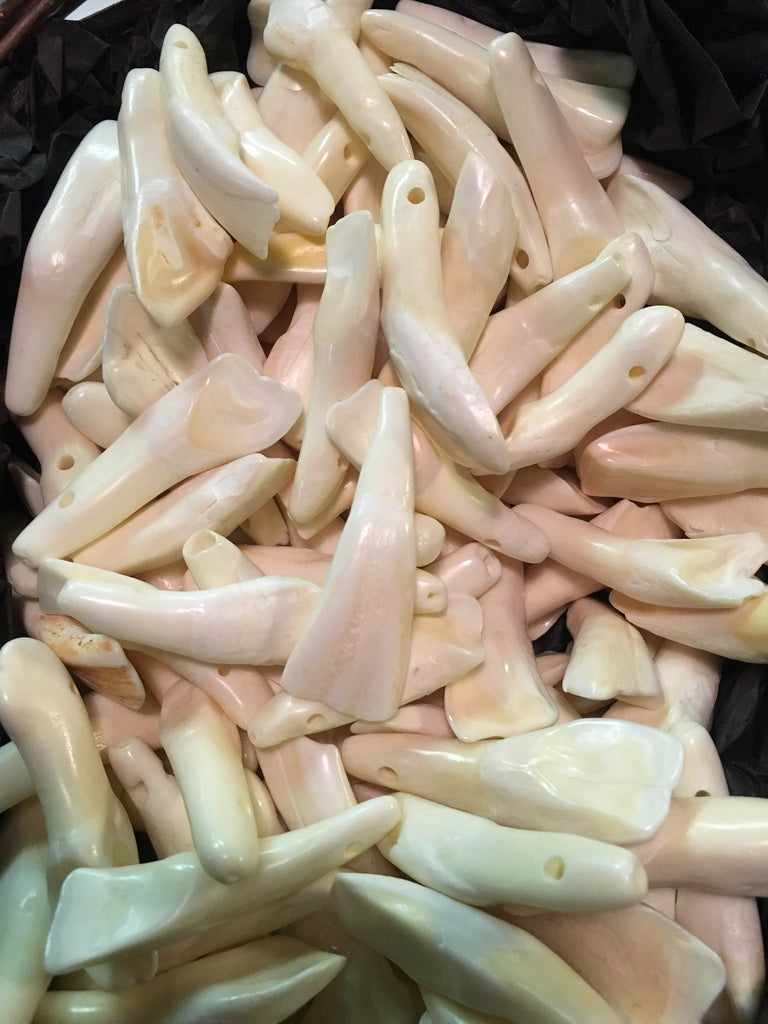 Buffalo Tooth (Bleached)