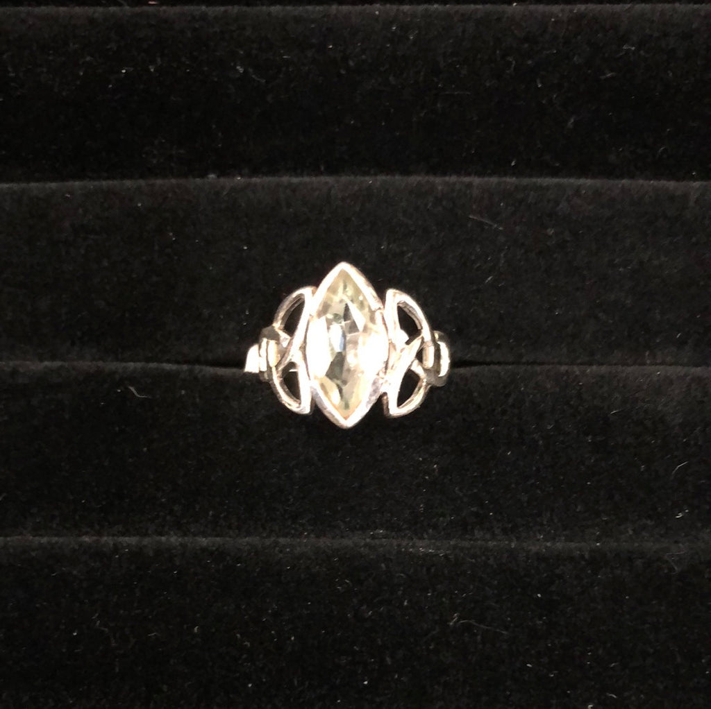 Green Amethyst Triquetra Ring