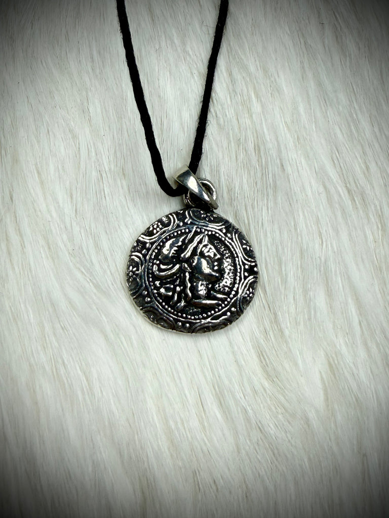 Artemis Pendant Necklace