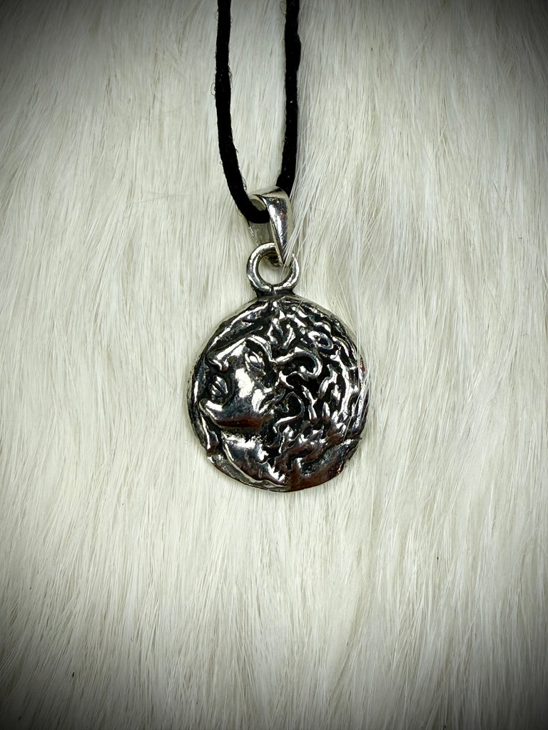 Apollo Pendant Necklace