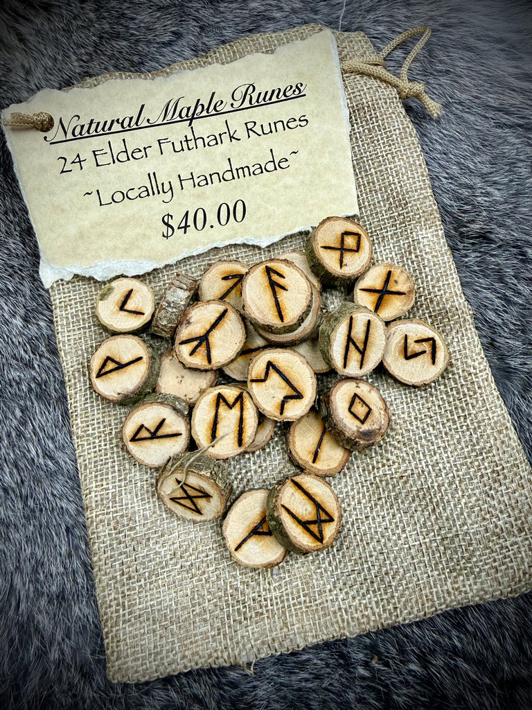 Maple Wood Rune Set - Elder Futhark