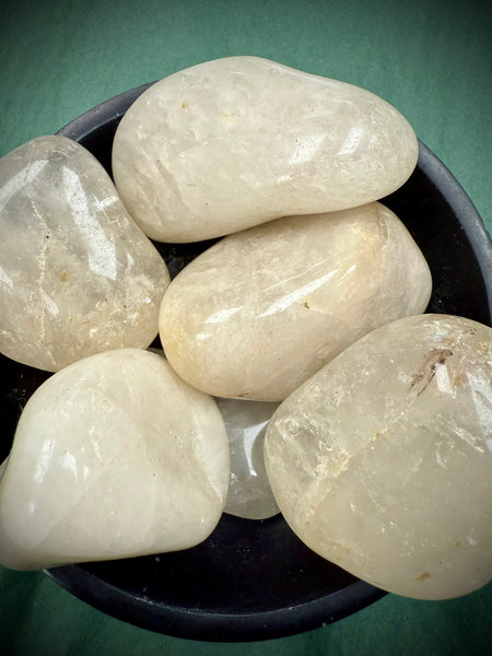 Large Quartz - Tumbled