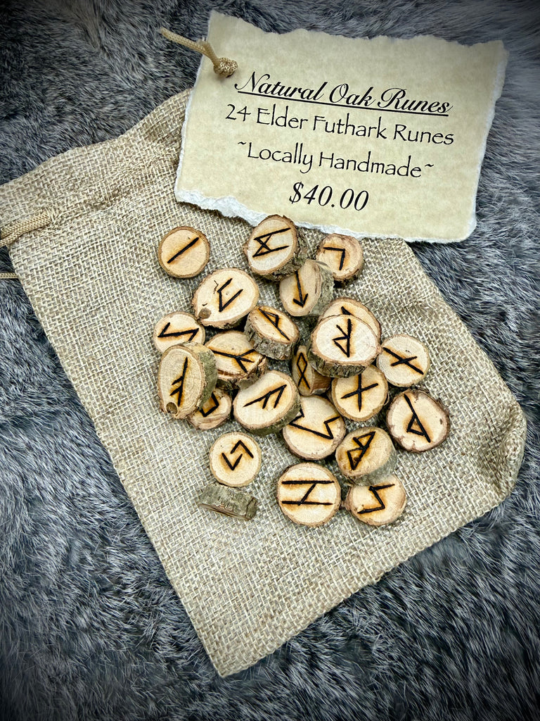 Oak Wood Rune Set - Elder Futhark