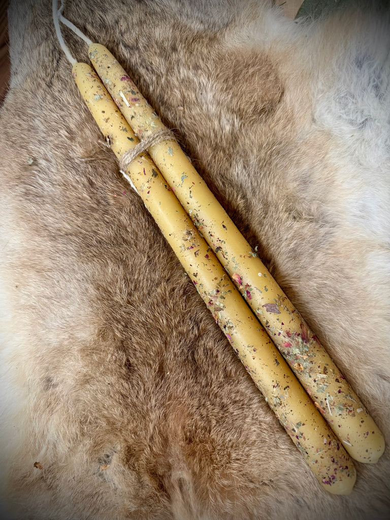 100% Beeswax Taper - Home Blessings