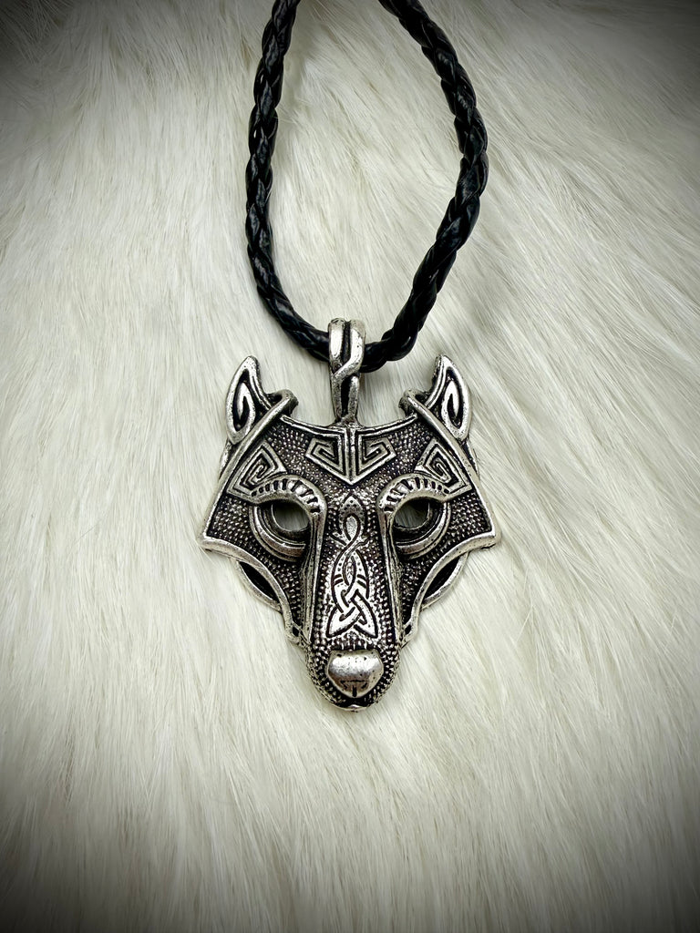 Nordic Wolf Head Necklace