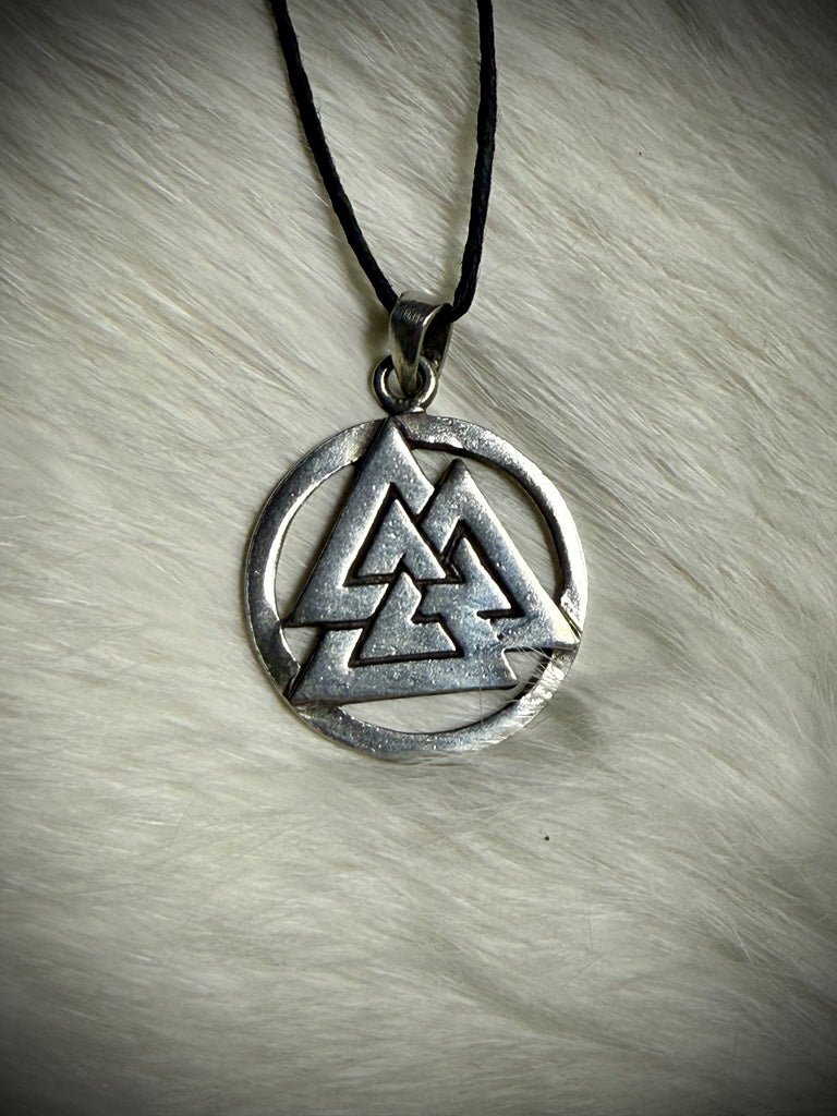 Norse Valknut Pendant Necklace
