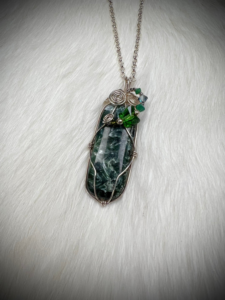 Seraphinite Pendant Necklace (N2421)