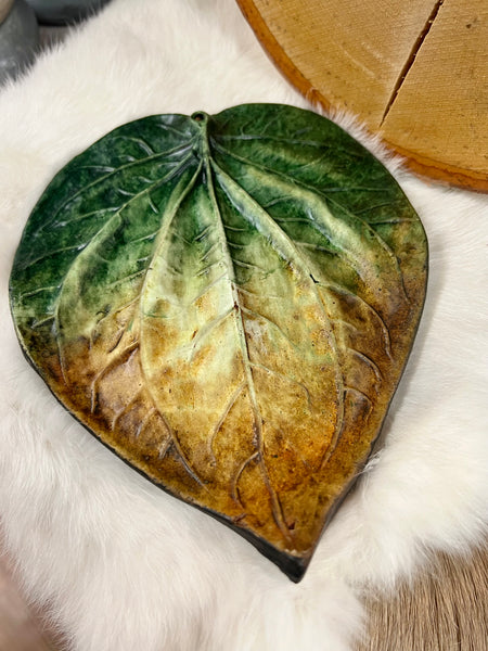 Clay Leaf Incense Holder