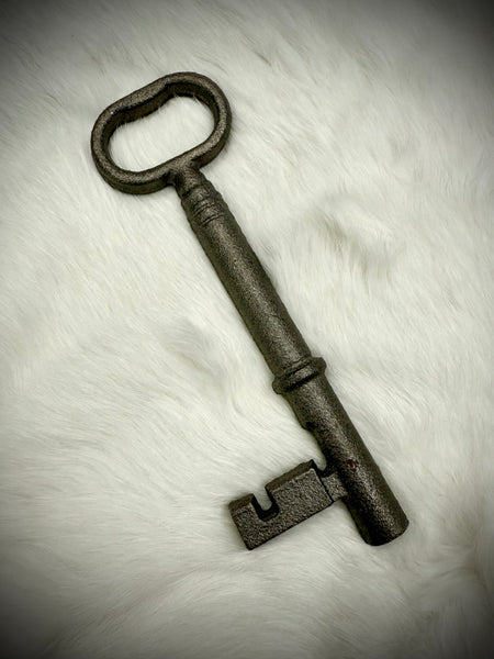 Large Skeleton Key