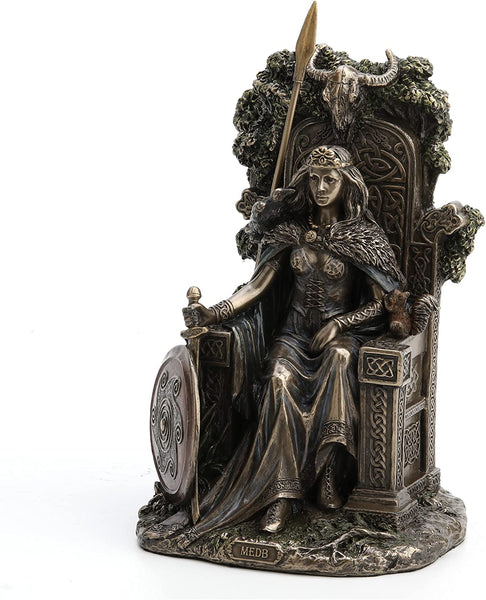 Queen Medb Bonze Statue
