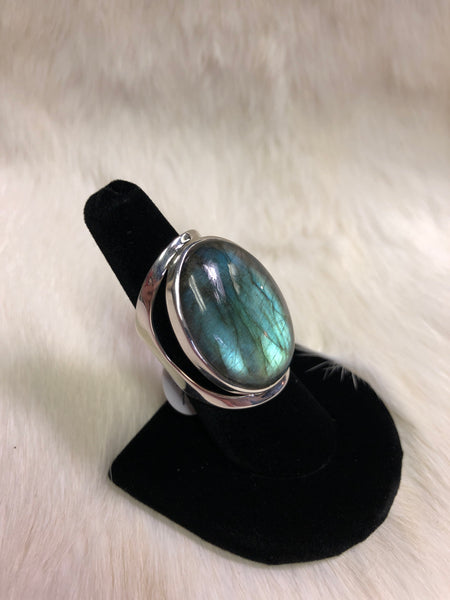 Sterling Silver Moon Style Labradorite Ring