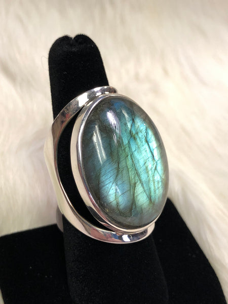 Sterling Silver Moon Style Labradorite Ring